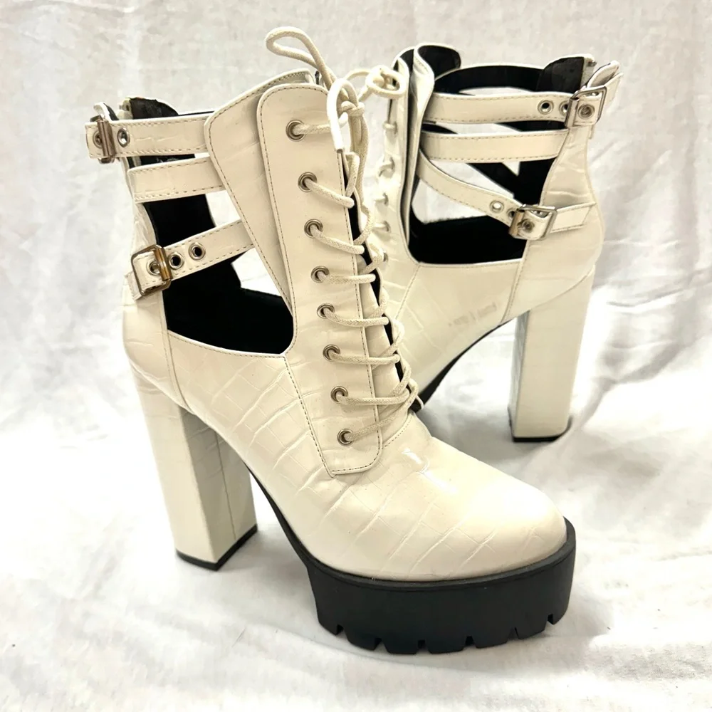 FASHION NOVA STAX platform boots high heels 8.5 white faux CROC ankle booties